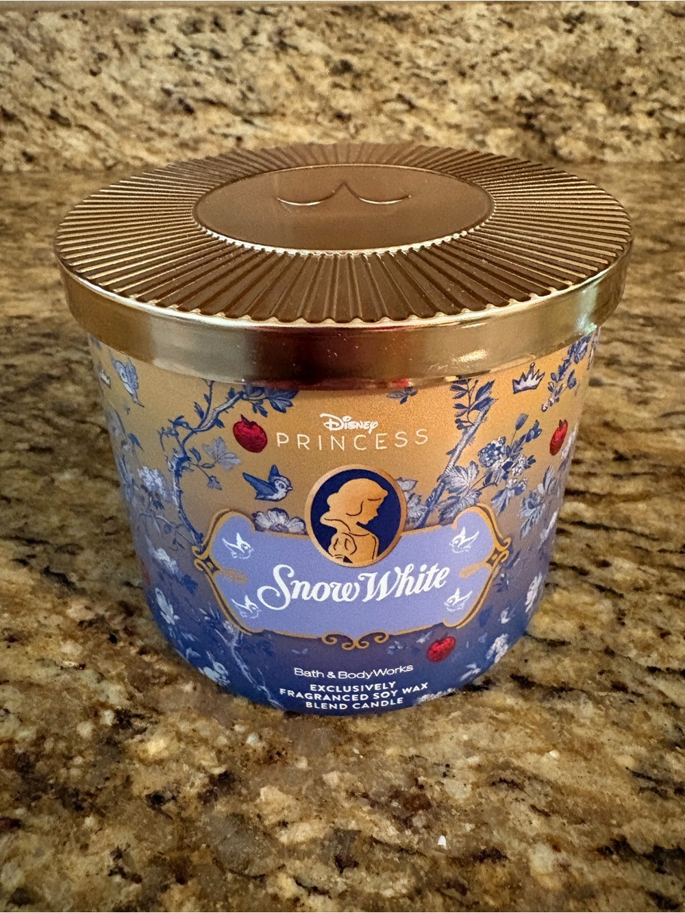 Bath & Body Works Snow White Princess 3-wick Candle